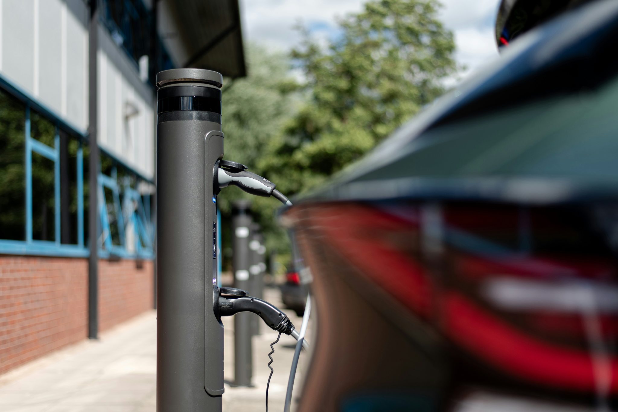 The rapid expansion of EV charging points in the UK — Tusker